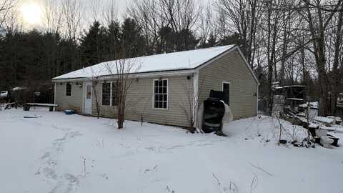 25 Matthews Avenue, Vassalboro, ME 04989