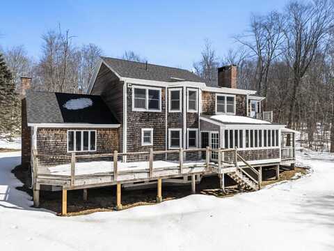 48 Pond Road, Chebeague Island, ME 04017