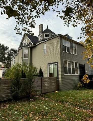 7524 S Kenwood Avenue, Chicago, IL 60619