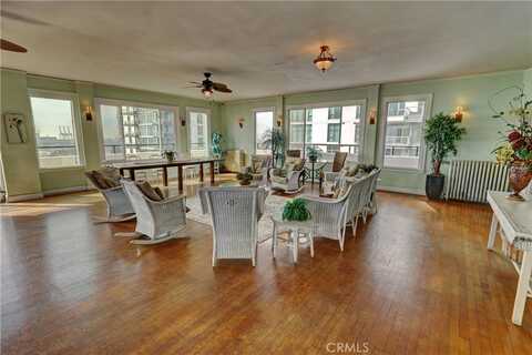 360 W Ocean Boulevard, Long Beach, CA 90802