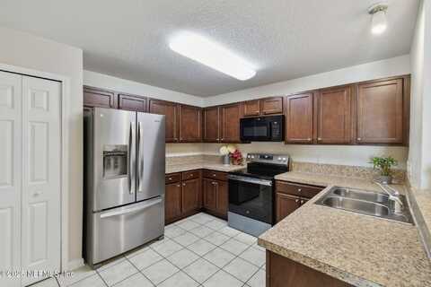 2481 GOLDEN LAKE Loop, Saint Augustine, FL 32084