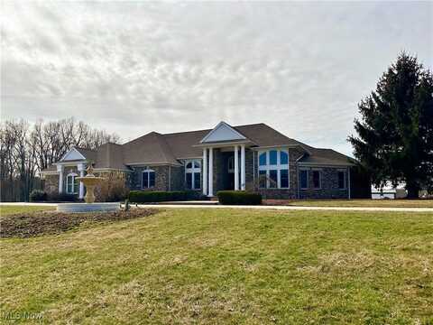 3304 Austintown Warren Road, Mineral Ridge, OH 44440