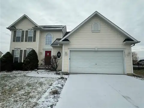 38433 Country Meadow Way, North Ridgeville, OH 44039