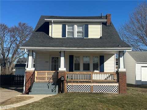 6508 Flowerdale Avenue, Cleveland, OH 44144