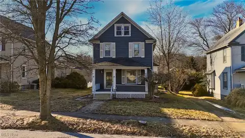615 Alice Street, East Palestine, OH 44413