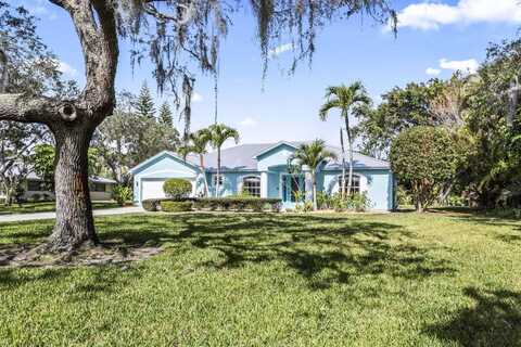 631 SE Norsemen Drive, Port Saint Lucie, FL 34984
