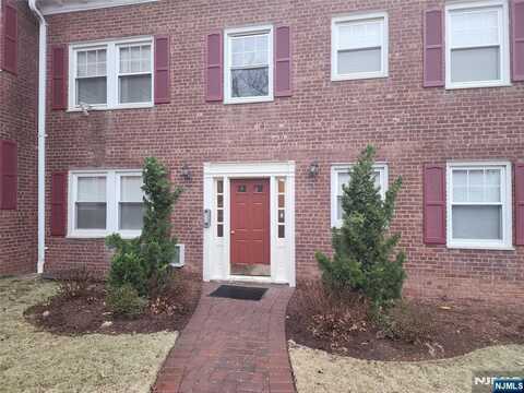 490 Beverly Road C1, Teaneck, NJ 07666