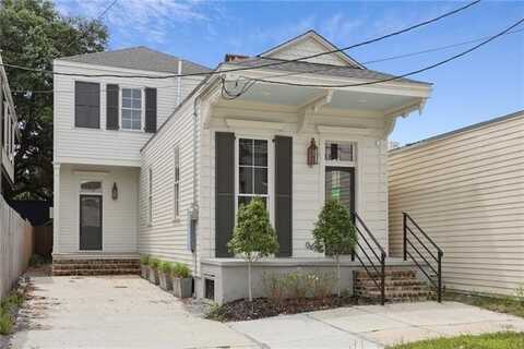 3324 CAMP Street, New Orleans, LA 70115