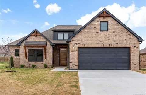 10709 S 279th East Avenue, Coweta, OK 74429