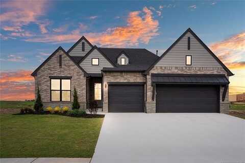 2707 E 135th Drive S, Bixby, OK 74008