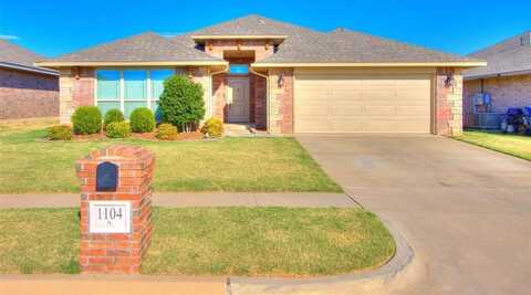 1104 Hickory Creek Drive, Yukon, OK 73099