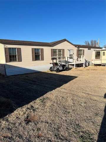 506 7th Street, Fort Supply, OK 73841