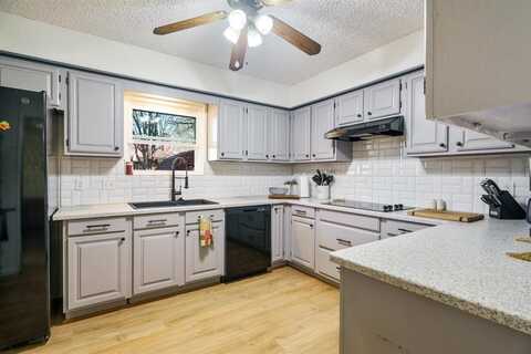 4017 Cherryhill Court, Arlington, TX 76016