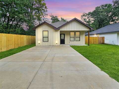 140 Mohican Trail, Mabank, TX 75156