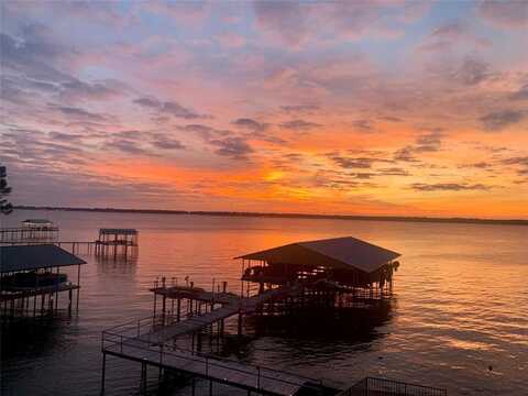 160 Peninsula Point Terrace, Mabank, TX 75156