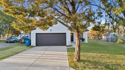 404 Onyx Drive, Granbury, TX 76048