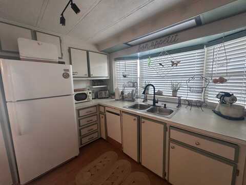 769 Pirates Rest, Fort Myers, FL 33917