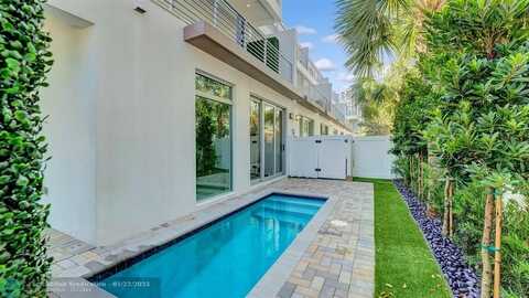 5 SE 11th Ave, Fort Lauderdale, FL 33301