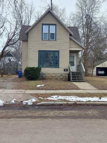 819 VINE Avenue, OSHKOSH, WI 54901