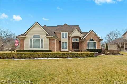 54455 ROYAL TROON Drive, South Lyon, MI 48178