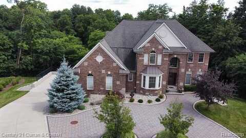 15960 PINE VALLEY Drive, Northville, MI 48168