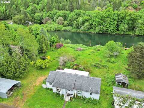 10742 HIGHWAY 126, Mapleton, OR 97453