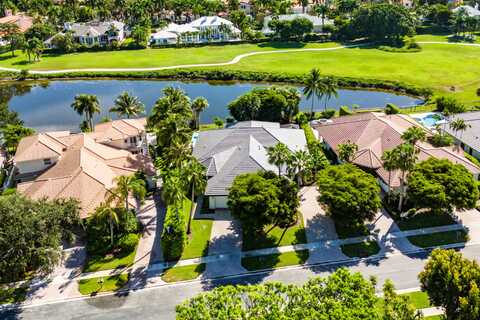 2800 Twin Oaks Way, Wellington, FL 33414