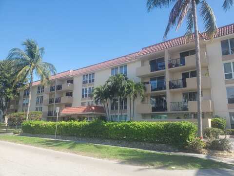 1000 Spanish River Road, Boca Raton, FL 33432
