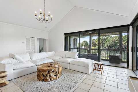 19213 Sabal Lake Drive, Boca Raton, FL 33434
