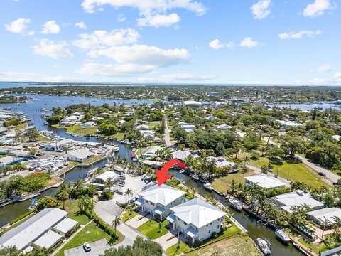 4629 SE Manatee Lane, Port Salerno, FL 34992