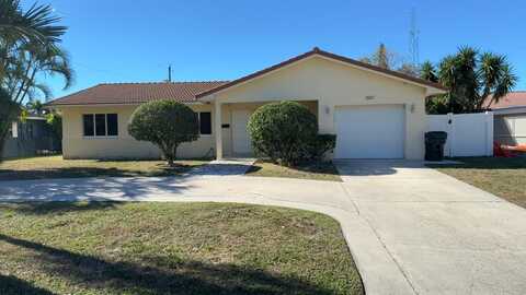 2267 NE 3rd Avenue, Boca Raton, FL 33431