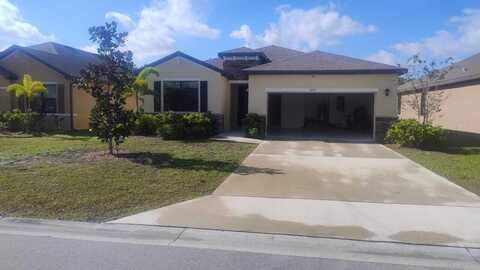 6259 NW Regent Street, Port Saint Lucie, FL 34983