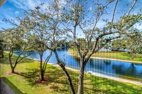 15461 Pembridge Drive, Delray Beach, FL 33484
