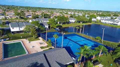 6604 Dockside Circle, Greenacres, FL 33463
