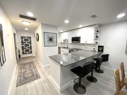 2860 SW 13th Street, Delray Beach, FL 33445