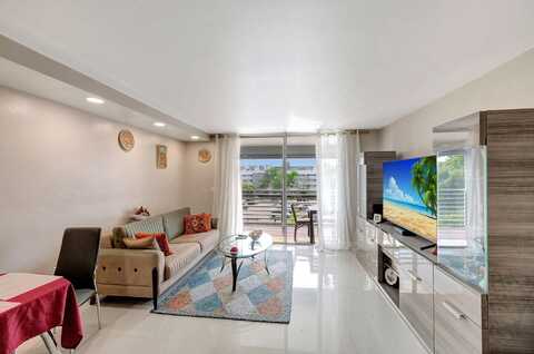 3600 NE 170th Street, North Miami Beach, FL 33160
