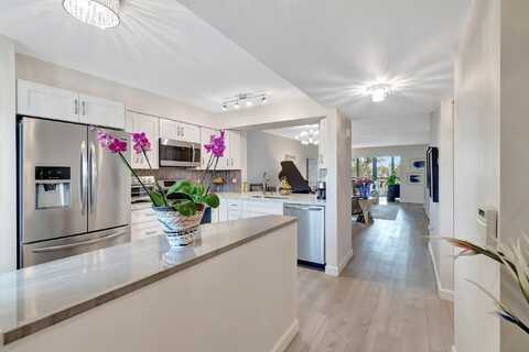 6037 Pointe Regal Circle, Delray Beach, FL 33484