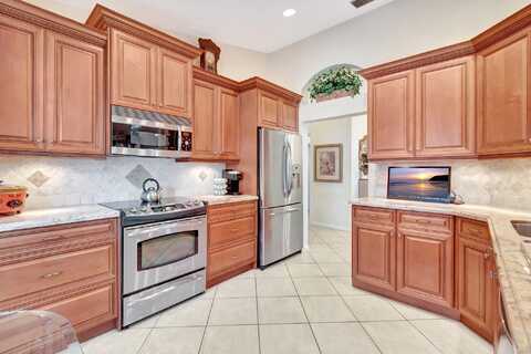 5875 Seashell Terrace, Boynton Beach, FL 33437