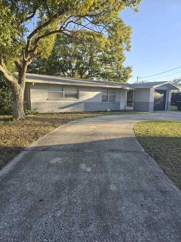 5796 Colonial Drive, New Port Richey, FL 34653