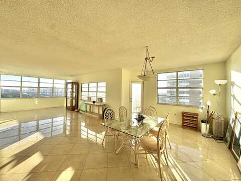 1980 S Ocean Drive Drive, Hallandale Beach, FL 33009