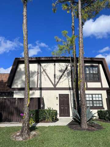 132 Weybridge Circle, Royal Palm Beach, FL 33411