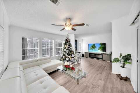 139 Winter Park Lane, Palm Beach Gardens, FL 33410