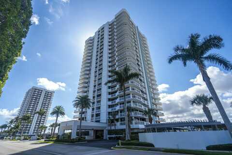123 Lakeshore Drive, North Palm Beach, FL 33408