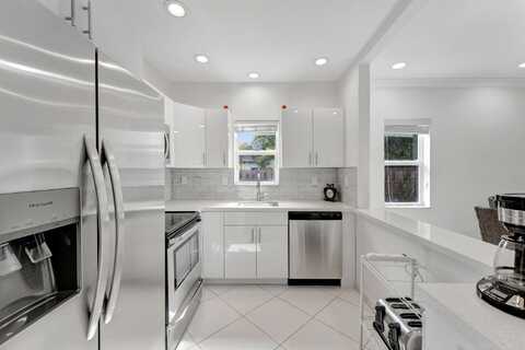 1450 N Riverside Drive, Pompano Beach, FL 33062