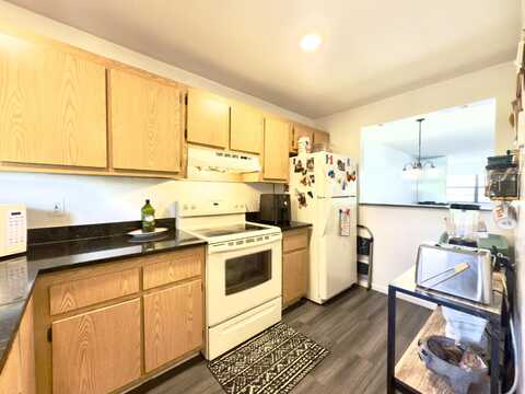 4700 Lucerne Lakes Boulevard, Lake Worth, FL 33467