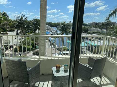 100 NE 6th Street, Boynton Beach, FL 33435