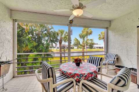 24 Abbey 201 Lane, Delray Beach, FL 33446