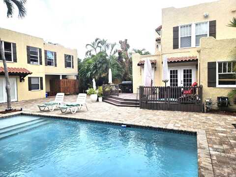206 Edgewood Drive, West Palm Beach, FL 33405