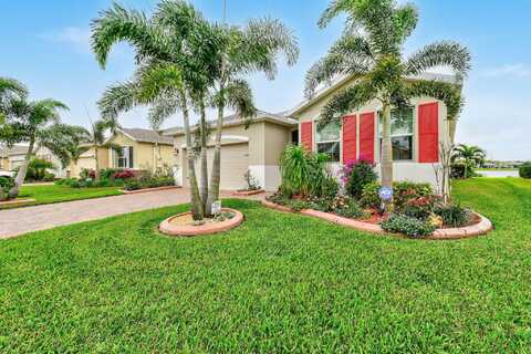 2215 Hawk River Drive SW, Vero Beach, FL 32962