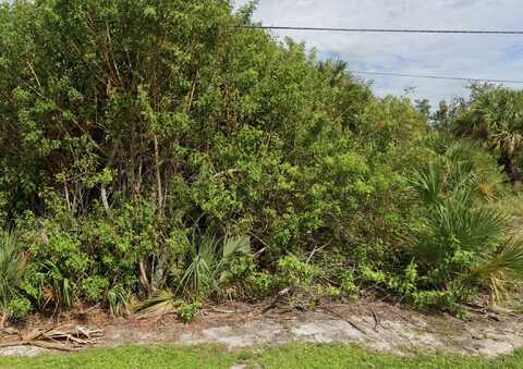 2300 42nd Street, Vero Beach, FL 32967